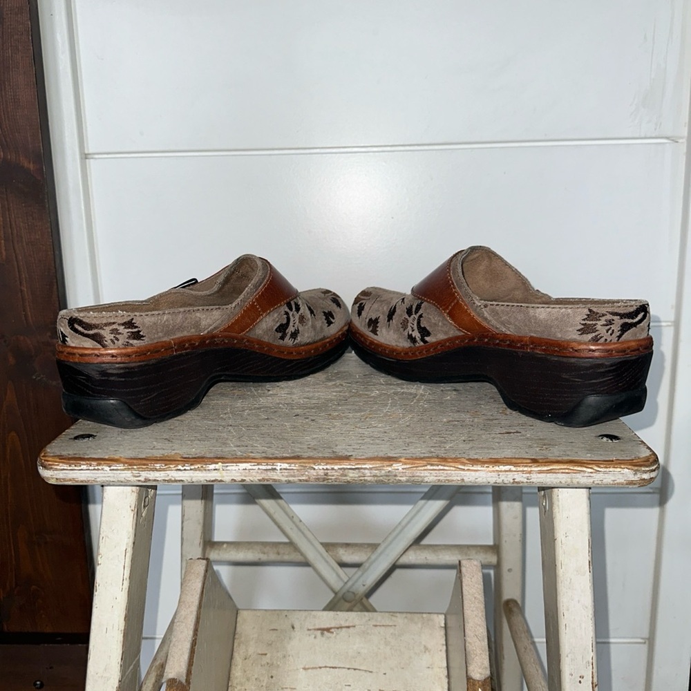 Klogs Austin Taupe Suede Tapestry Clogs Size 7 - Picture 8 of 8